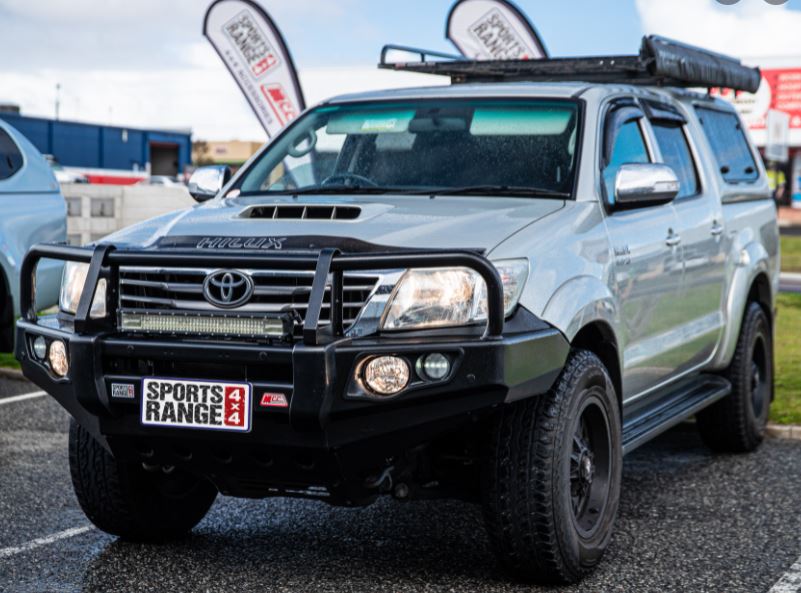 POSTHI11-TOYOTA-HILUX-D4D-2011-2016-MCC-POST-TYPE-BUMPER-REPLACEMENT-BULLBAR